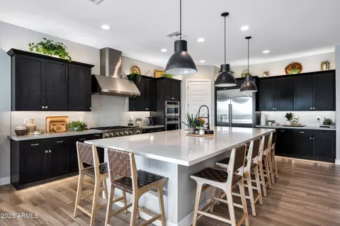 Kitchen - 2037 E Fallen Leaf Ln, Phoenix, AZ 85024 photo 1 of 3