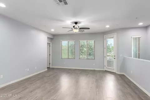 Living - 5550 N 16th St #166, Phoenix, AZ 85016 photo 1 of 3