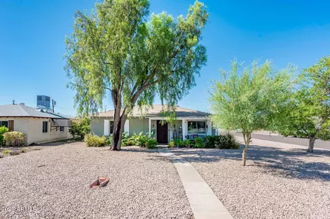Exterior - 2221 W Mitchell Dr, Phoenix, AZ 85015 photo 3 of 10
