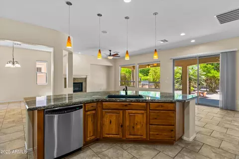 Kitchen - 4528 E Donato Dr, Gilbert, AZ 85298 photo 3 of 5