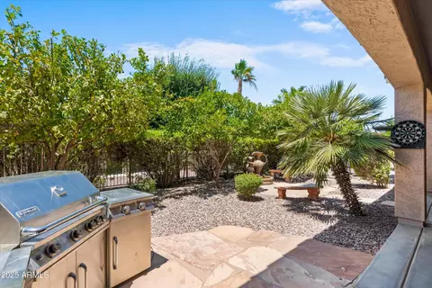 Exterior - 4528 E Donato Dr, Gilbert, AZ 85298 photo 2 of 11