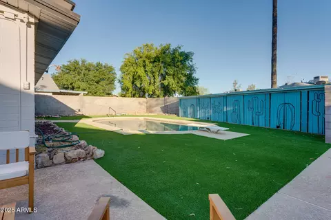 Exterior - 217 E Bruce Ave, Gilbert, AZ 85234 photo 11 of 12