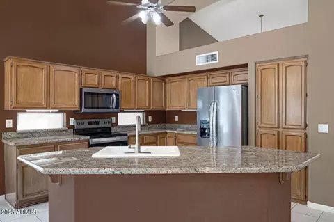 Kitchen - 592 W Harvard Ave, Gilbert, AZ 85233 photo 1 of 5