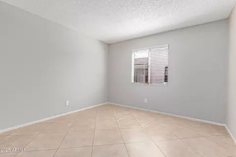 2846 N 46th Ave #9, Phoenix, AZ 85035 photo 18
