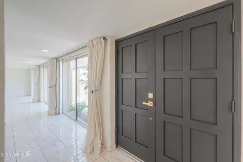 Entry Way - 1131 N Cherry --, Mesa, AZ 85201 photo 2 of 6