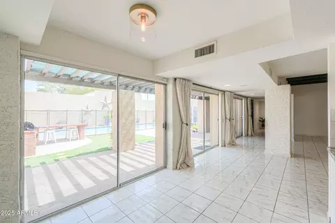 Entry Way - 1131 N Cherry --, Mesa, AZ 85201 photo 3 of 6