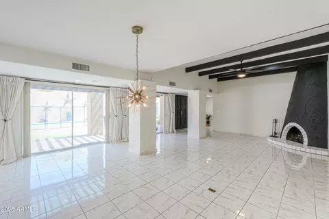 Living - 1131 N Cherry --, Mesa, AZ 85201 photo 4 of 5