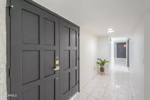Entry Way - 1131 N Cherry --, Mesa, AZ 85201 photo 4 of 6