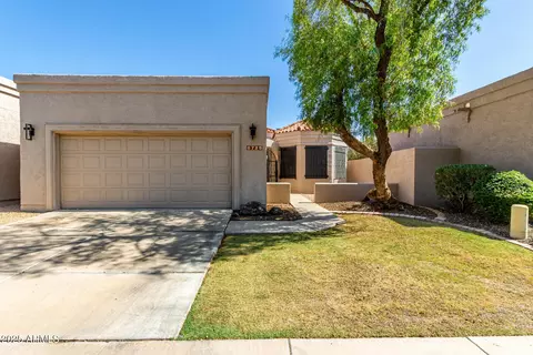 8725 E Va Del Arbor --, Scottsdale, AZ 85258
