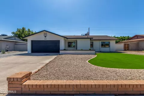 8602 N 42nd Dr, Phoenix, AZ 85051