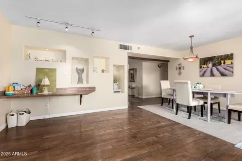 Dining - 2843 E Captain Dreyfus Ave, Phoenix, AZ 85032 photo 2 of 3