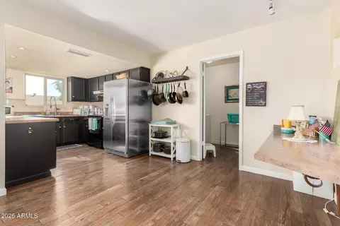 Kitchen - 2843 E Captain Dreyfus Ave, Phoenix, AZ 85032 photo 1 of 4