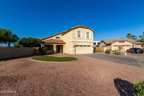 1918 E Megan St, Gilbert, AZ 85295 photo 4