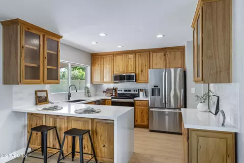 1119 W Ellis Dr, Tempe, AZ 85282