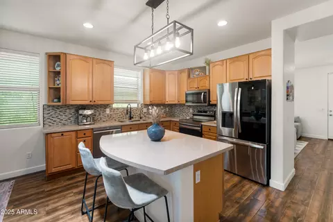1812 E Parkside Ln E, Phoenix, AZ 85024 photo 11