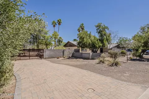 6302 E Turquoise Ave, Paradise Valley, AZ 85253