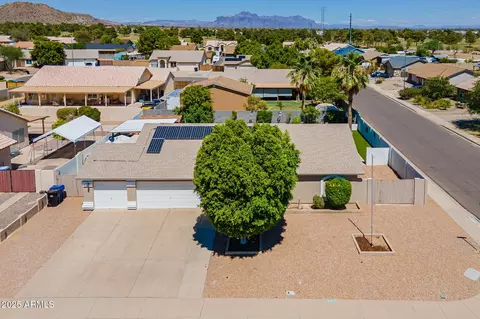 823 N 81st St, Mesa, AZ 85207