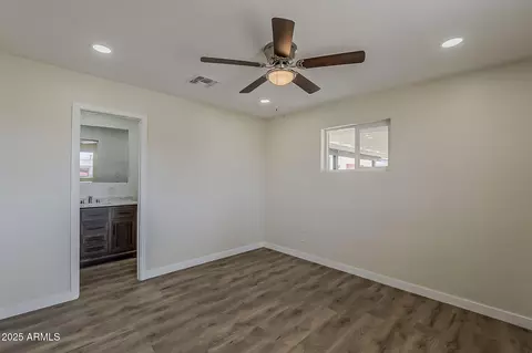 4041 N 56th Ave, Phoenix, AZ 85031 photo 13