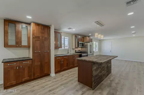 4041 N 56th Ave, Phoenix, AZ 85031 photo 5