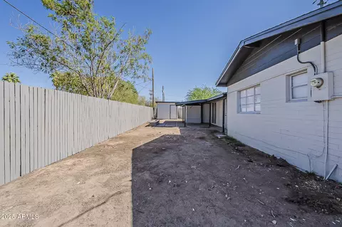 Exterior - 1616 E Pecan Rd, Phoenix, AZ 85040 photo 10 of 10