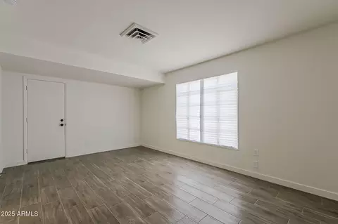 Living - 1616 E Pecan Rd, Phoenix, AZ 85040 photo 3 of 5