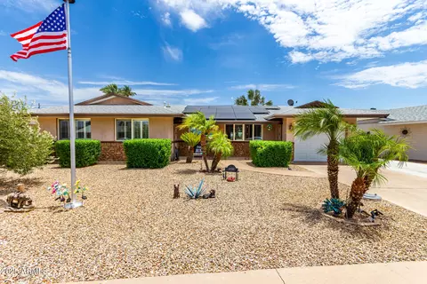 11032 W Cherry Hills Dr, Sun City, AZ 85351