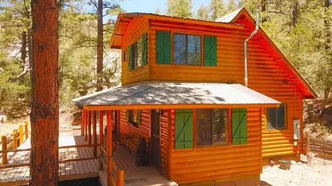23066 S Elm Dr, Crown King, AZ 86343