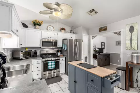 863 W 14th Ave, Apache Junction, AZ 85120 photo 13