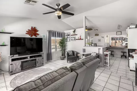 863 W 14th Ave, Apache Junction, AZ 85120 photo 11