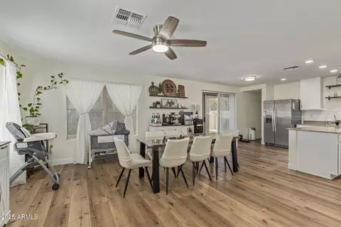 Dining - 3064 E Michelle Way, Gilbert, AZ 85234 photo 2 of 2