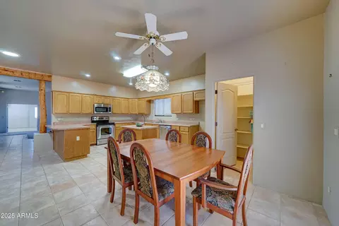 14 E Kaniksu St, Apache Junction, AZ 85119 photo 11
