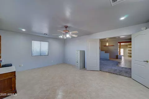14 E Kaniksu St, Apache Junction, AZ 85119 photo 13