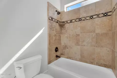Bath - 3414 E Virgil Dr, Gilbert, AZ 85298 photo 8 of 11