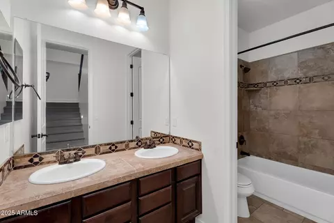 Bath - 3414 E Virgil Dr, Gilbert, AZ 85298 photo 10 of 11