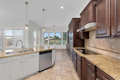 Kitchen - 3414 E Virgil Dr, Gilbert, AZ 85298 photo 2 of 2