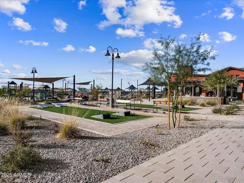 17536 W Woodlands Ave, Goodyear, AZ 85338 photo 7