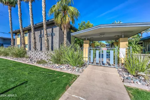 1630 E Georgia Ave #204, Phoenix, AZ 85016