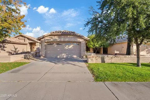 5734 W Commonwealth Pl, Chandler, AZ 85226