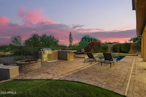 Exterior - 1935 E Seminole Dr, Phoenix, AZ 85022 photo 11 of 20