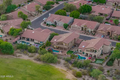 View/Area - 1935 E Seminole Dr, Phoenix, AZ 85022 photo 13 of 14