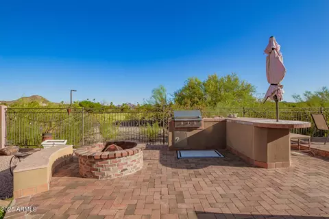 Exterior - 1935 E Seminole Dr, Phoenix, AZ 85022 photo 5 of 20