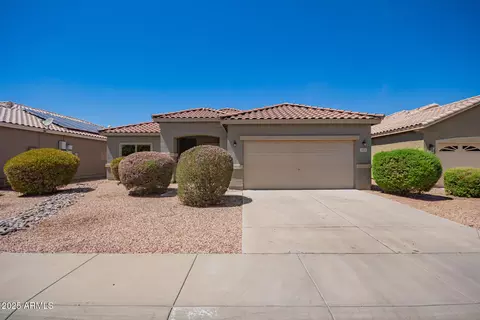 664 W Silver Reef Ct, Casa Grande, AZ 85122