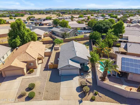 9422 W Monroe St, Peoria, AZ 85345