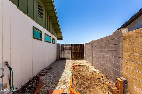 Exterior - 1509 E Verlea Dr, Tempe, AZ 85282 photo 7 of 7