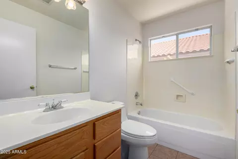 Bath - 4336 E Aspen Ave, Mesa, AZ 85201 photo 4 of 4