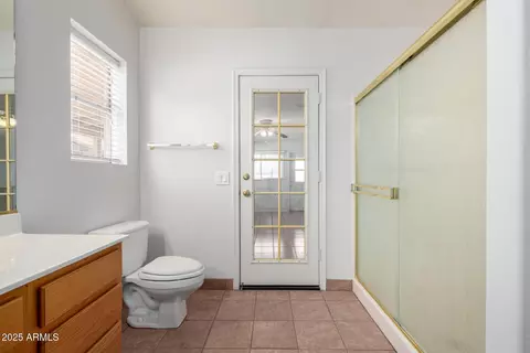Bath - 4336 E Aspen Ave, Mesa, AZ 85201 photo 3 of 4