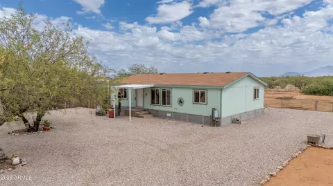 548 E Camino De Luna --, Huachuca City, AZ 85616