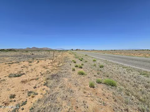 20 E Ac E Parker Ranch Rd #-, Willcox, AZ 85643 photo 2