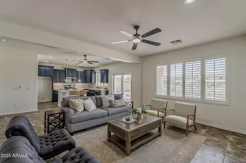 40759 W Bravo Dr, Maricopa, AZ 85138