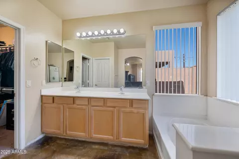 Bath - 3147 E Vallejo Dr, Gilbert, AZ 85298 photo 1 of 6